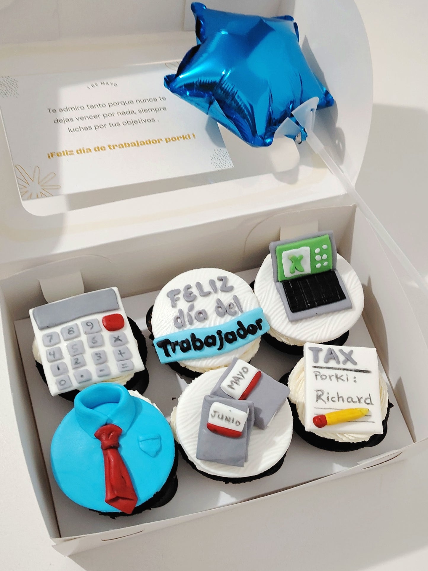 Cupcakes - Día del Trabajador - Contabilidad